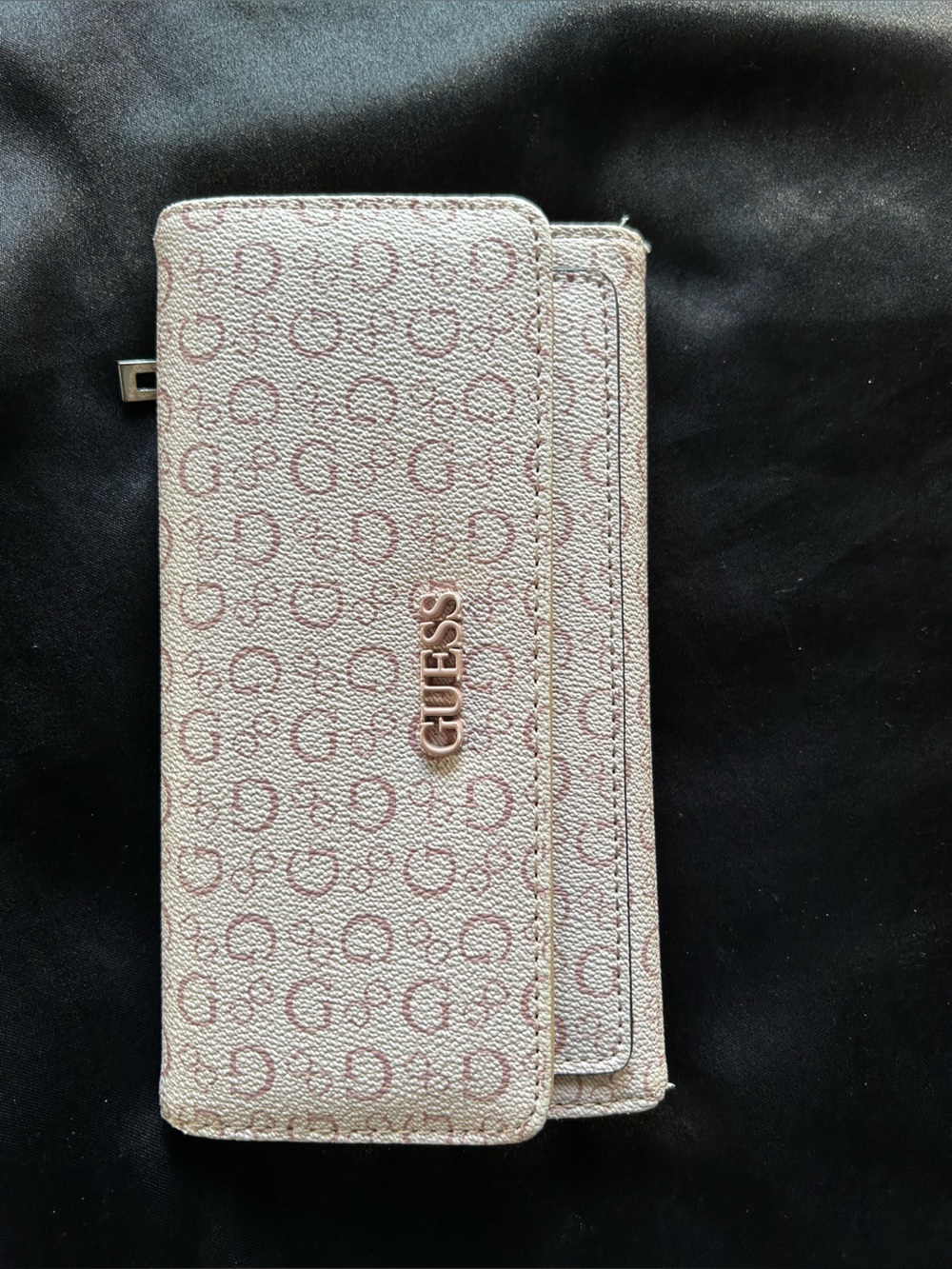 GUESS Pale Pink Signature Continental Wallet